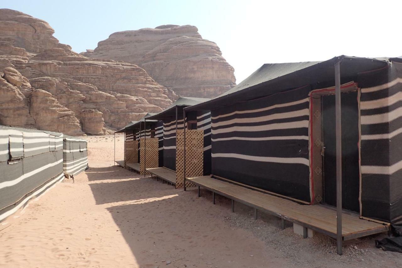 Martian Desert Camp Wadi Rum Eksteriør billede